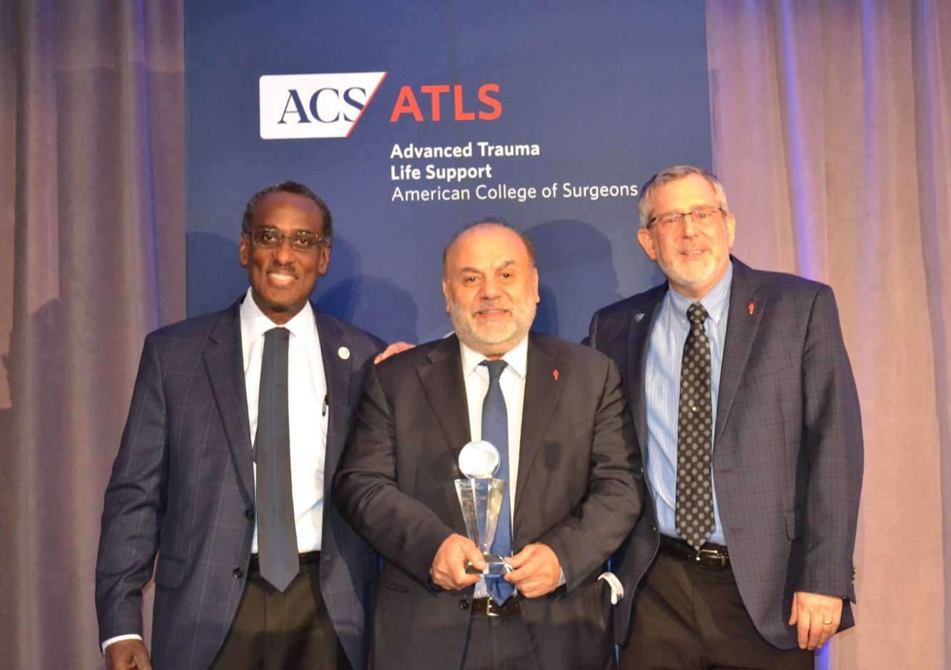 Learn Which Trauma Experts Were Award Winners at COT Annual Meeting ACS